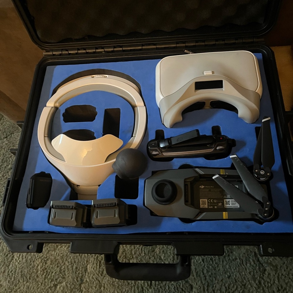Premium VR Headset and Accessories Set - White